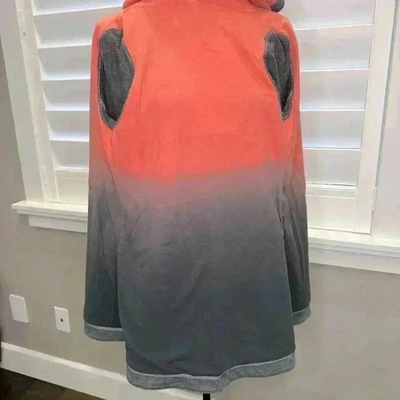 Lululemon Jacket - Picture 8 of 8